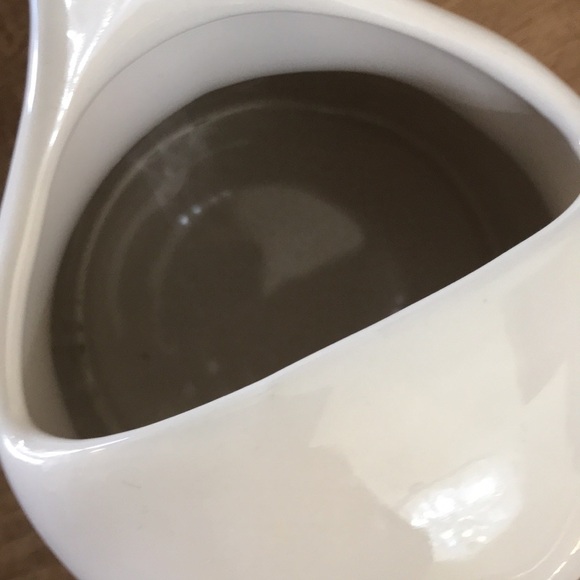 Rae Dunn Mom's Garden Pitcher. Excellent Condition. Holds About 60 Ounces. - Picture 6 of 6